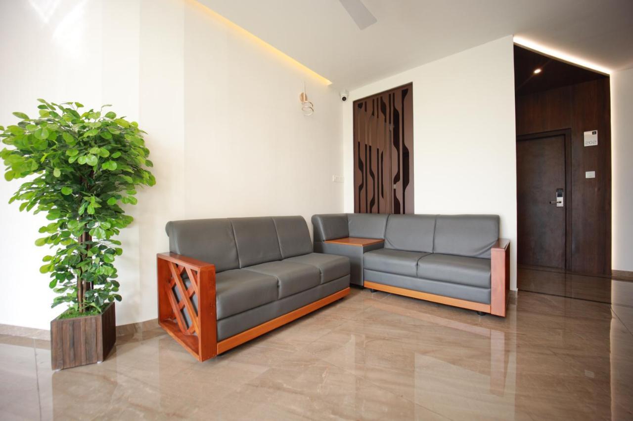Bliss Regency Business Hotel ปาลักกัด ภายนอก รูปภาพ