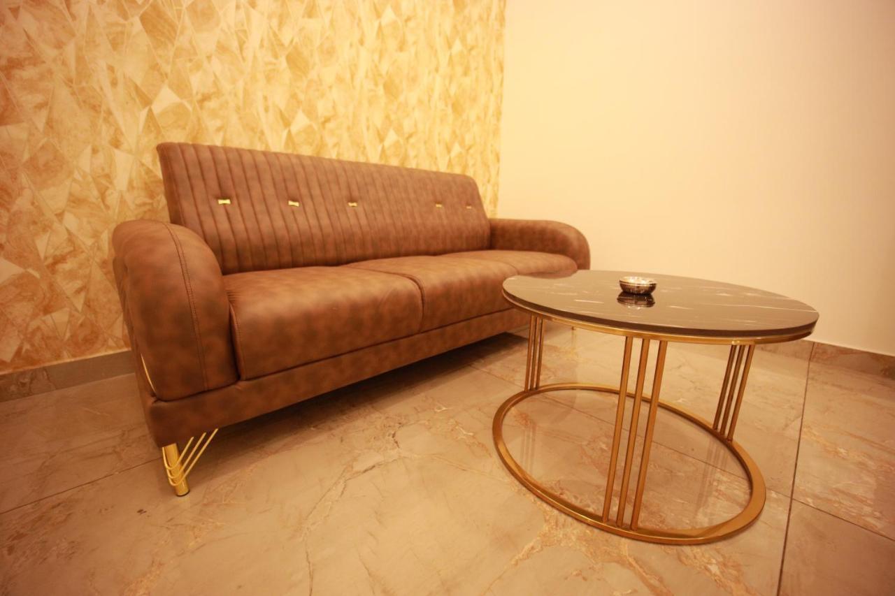 Bliss Regency Business Hotel ปาลักกัด ภายนอก รูปภาพ